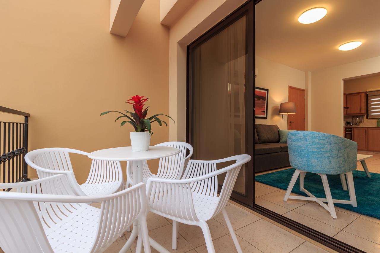 Soho City Apartments ラルナカ エクステリア 写真